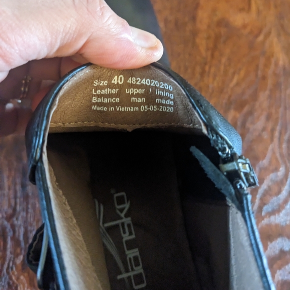 Dansko Tate Neutral Milled Nappa Shoes - Black - Picture 4 of 7